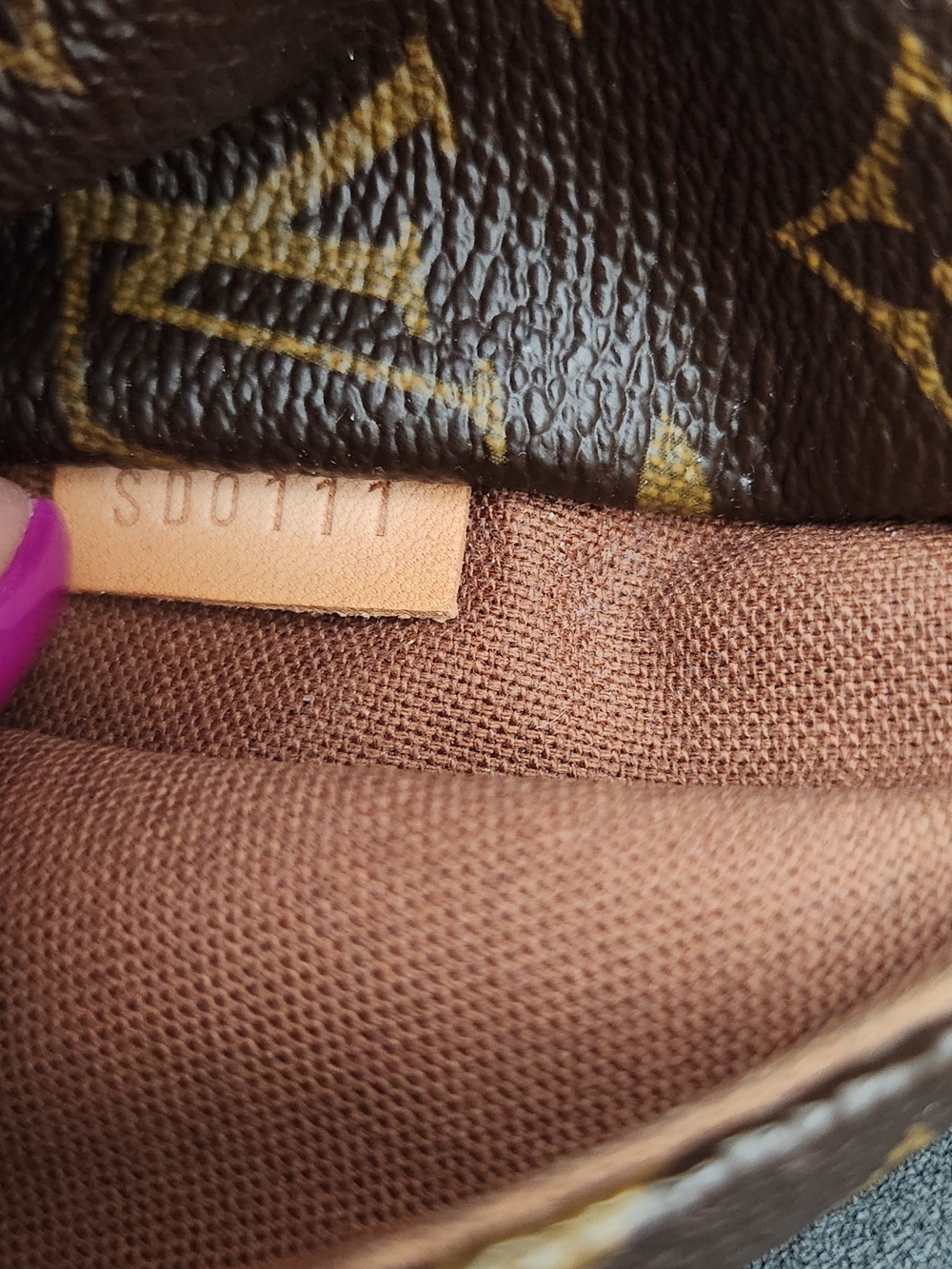 Louis Vuitton Monogram Canvas Shoulder Tote in Brown and Tan Leather - Picture 9 of 10